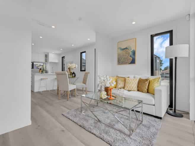 163 Russell Road, Manurewa