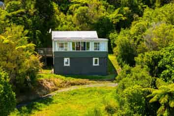 Lot 1 Double Cove, Queen Charlotte Sound