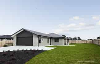 57 Te Taniwha Road, One Tree Point