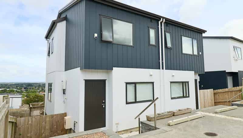 13B Crestview Rise, Papakura