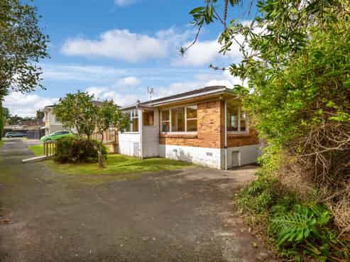 3/5 Moana Avenue, Belmont