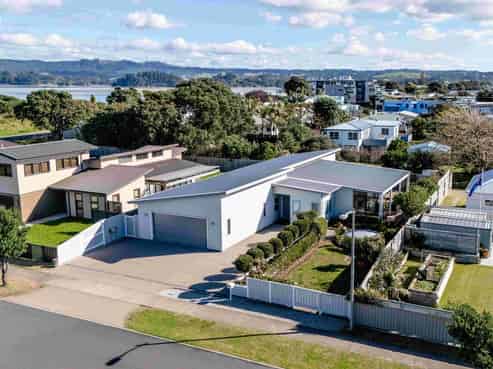 4 William Place, Ohope