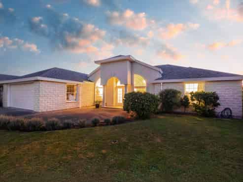 84 Navigation Drive, Whitby