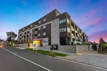 104/8 Meadowbank Road, Meadowbank