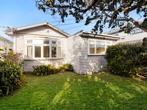 14 Kauri Street, Miramar