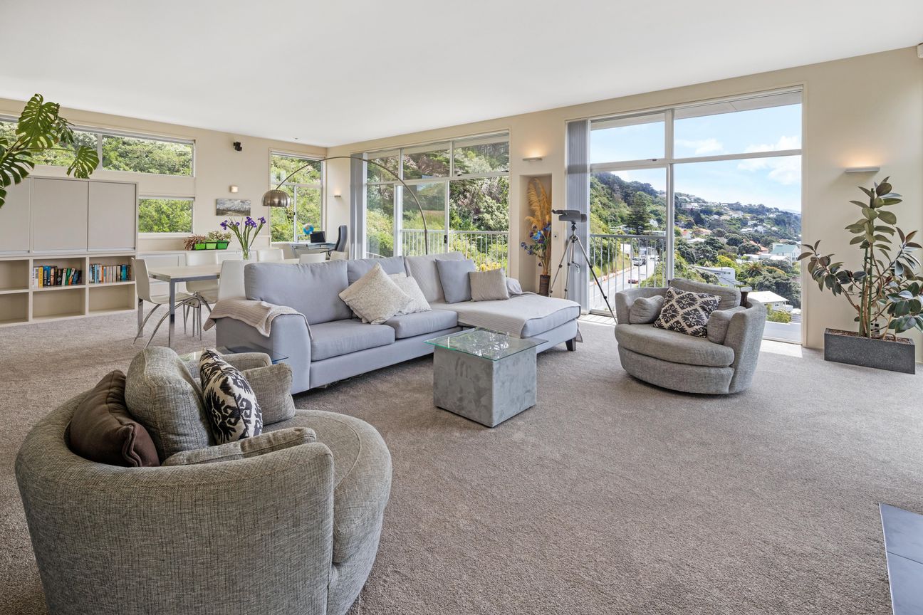 MODERN COASTAL RETREAT WITH PANORAMIC SEA VIEWS - Vista 5