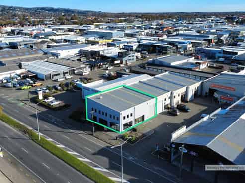 High Profile Sydenham Warehouse
