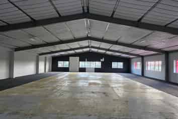 Warehouse 584sqm For lease