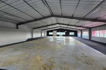 Warehouse 584sqm For lease