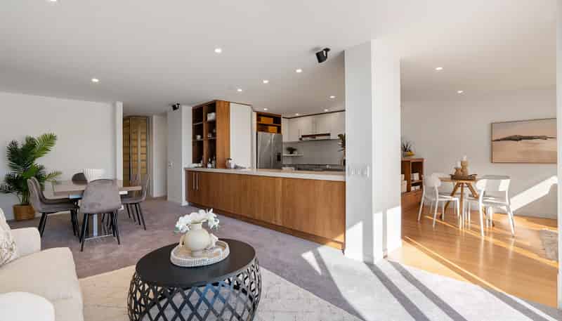 2/326 Oriental Parade, Oriental Bay