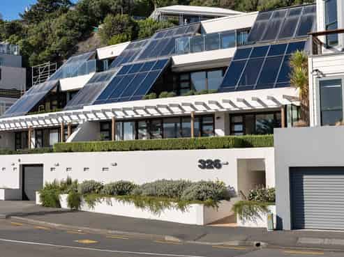2/326 Oriental Parade, Oriental Bay