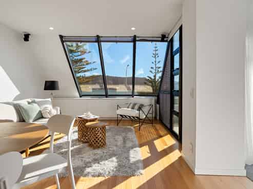 2/326 Oriental Parade, Oriental Bay