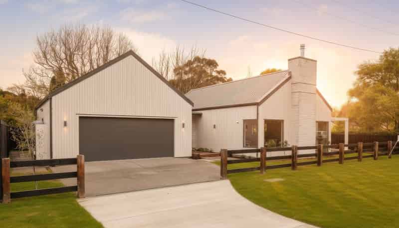 3 Waicola Drive, Fitzherbert