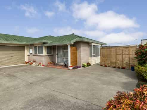 3/2 Anzac Avenue, Onekawa