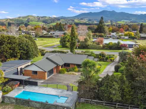 705 Mcclure Street, Pirongia
