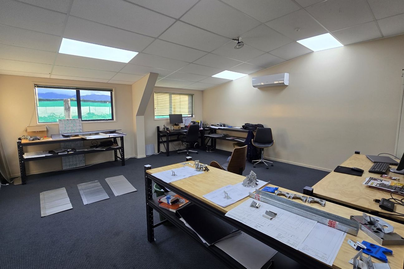 Versatile office space! - Mehr