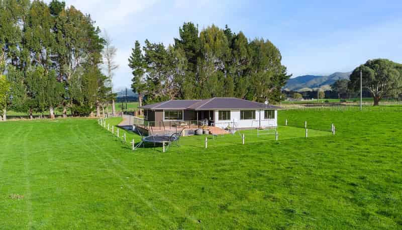 528 Tamaki River Road, Dannevirke