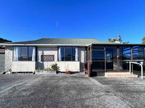 43B Shakespeare Street, Greymouth