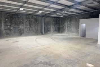 Airport Industrial - immediate availability