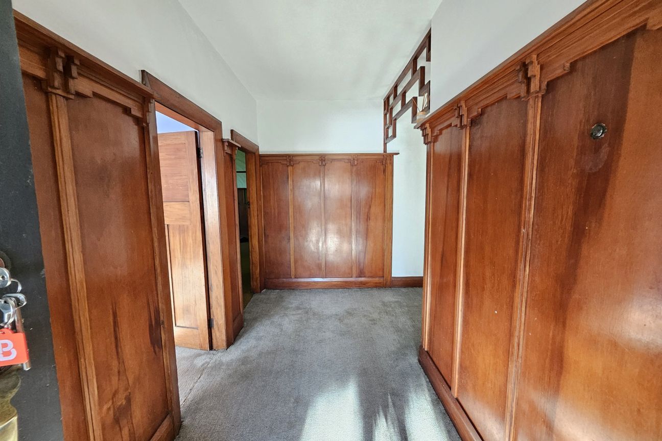 Renovators dream - Więcej