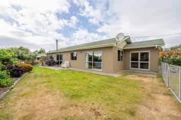 16 Lancaster Street, Hampden