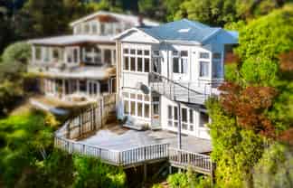 50 Palliser Road, Roseneath