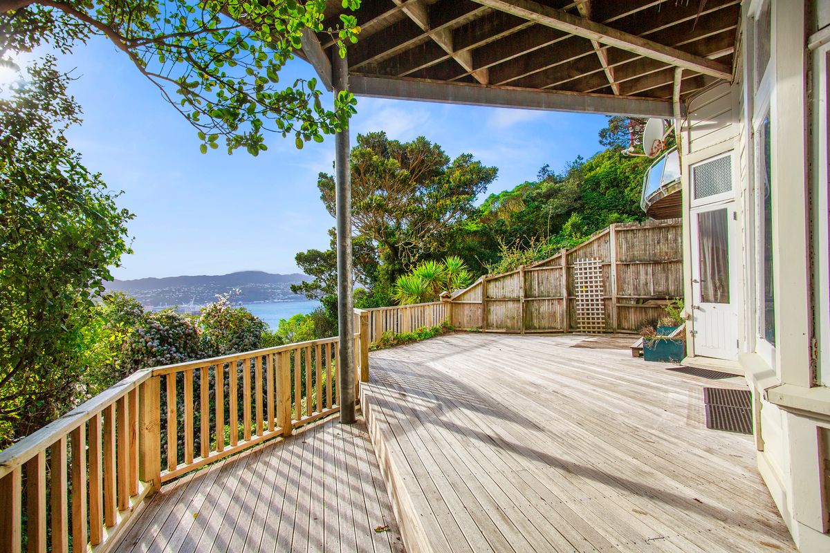 Location, Views And Opportunity - Prikaz 5