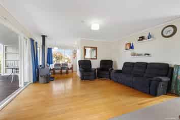 3 Lipscombe Road, Kaiaua