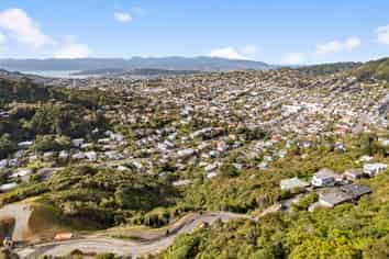 31 Alanbrooke Place, Karori