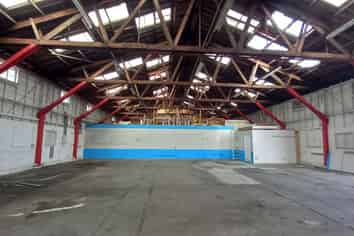 Warehouse well-priced with new lighting and Electrical