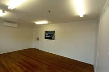 Warehouse well-priced with new lighting and Electrical