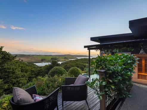 205 Takahoa Drive, Kaiwaka