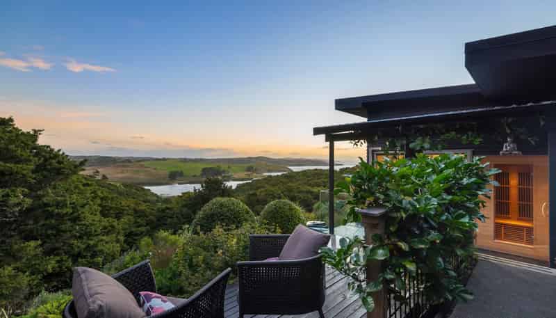 205 Takahoa Drive, Kaiwaka