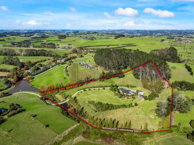 136B Monarch Downs Way, Matakana