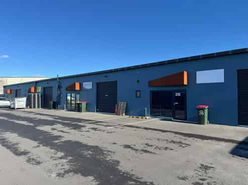 Small Quality Versatile Warehouse