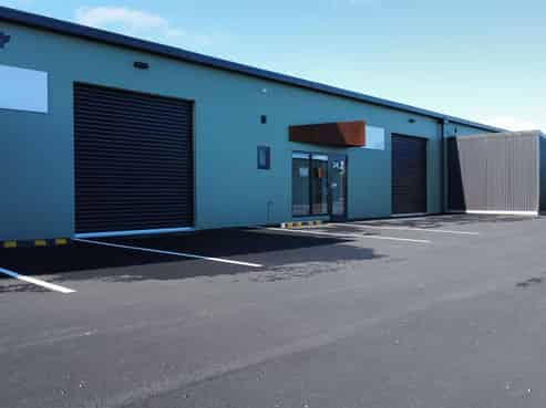 Small Quality Versatile Warehouse