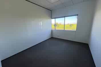 BEST OFFICE IN BOTANY JUNCTION
