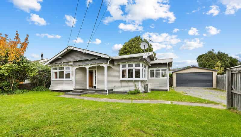 60 Martin Avenue, Beckenham