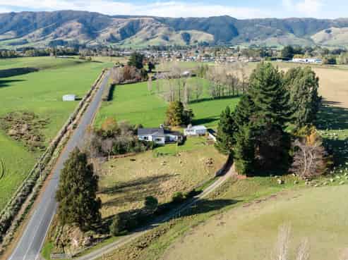 93 Station Road, Tapanui