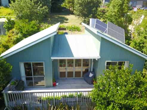 32 Mulberry Grove Road, Great Barrier Island