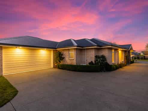 51 Carradale Avenue, Broomfield
