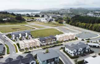 3-28 Ruru Lane, Porirua