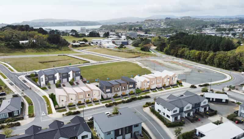 3-28 Ruru Lane, Porirua