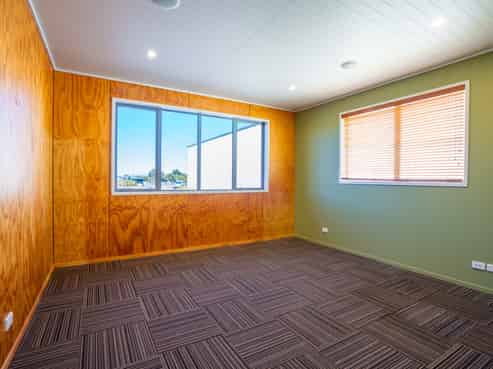 Prime investment with quality tenant