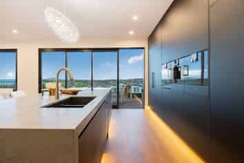 222 Vaughans Road, Long Bay