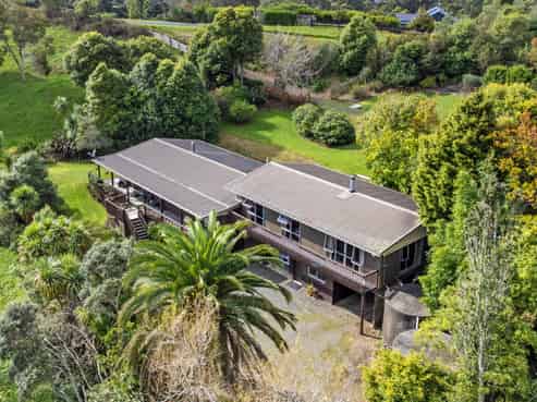 73 Cherrington Road, Clevedon