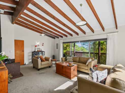73 Cherrington Road, Clevedon