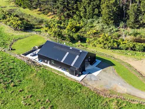 73 Cherrington Road, Clevedon
