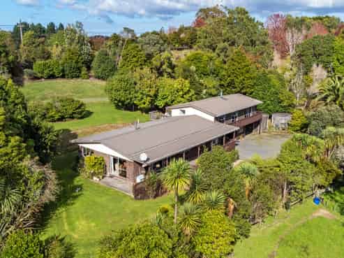 73 Cherrington Road, Clevedon