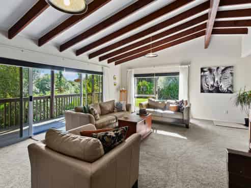 73 Cherrington Road, Clevedon